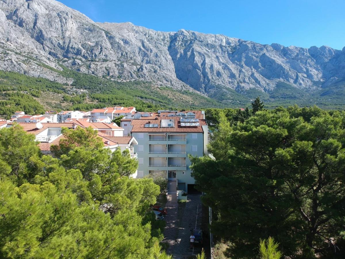 Ruza&Nikolina "1" Apartmani - Baška Voda Esterno foto