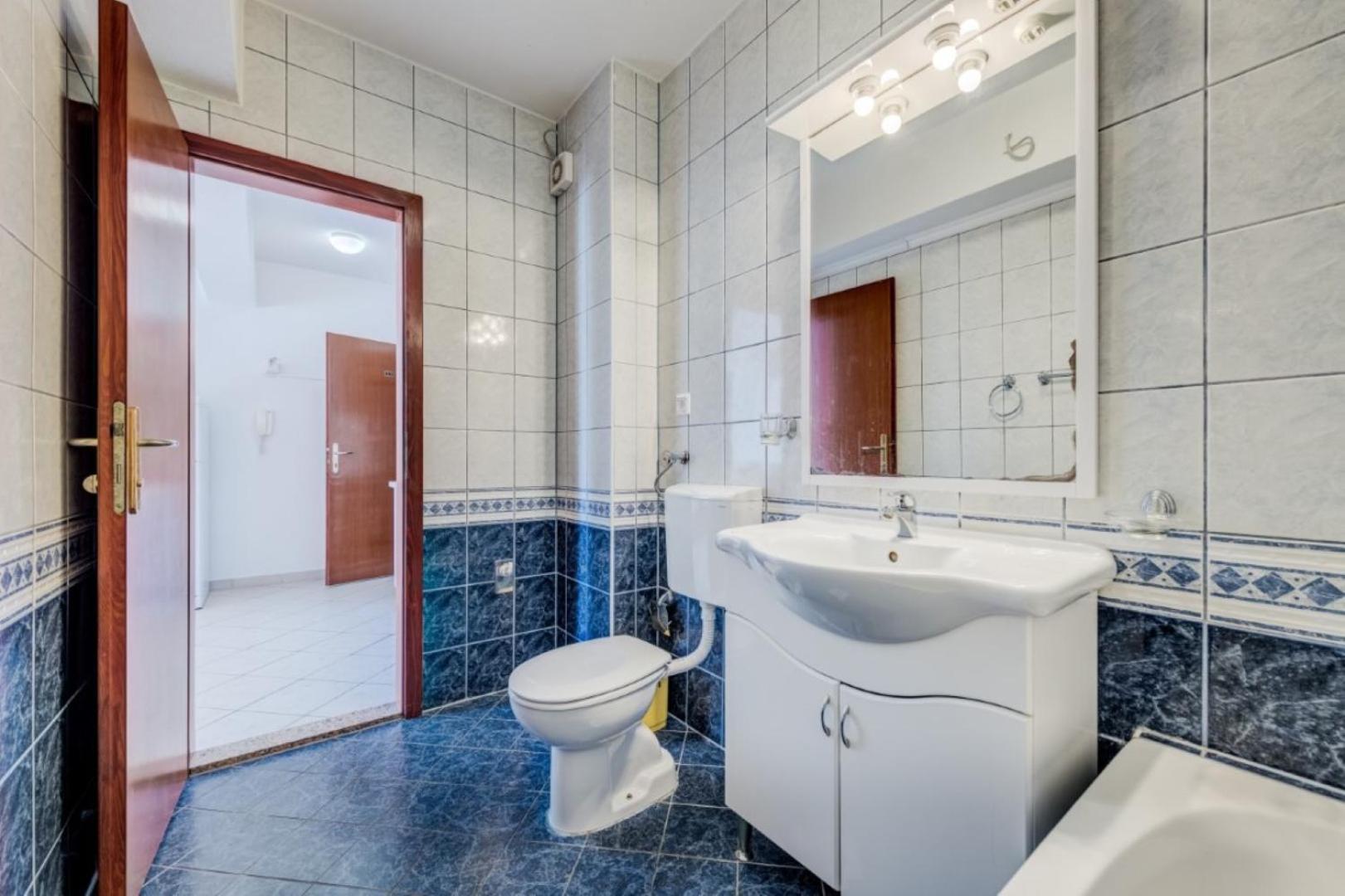 Ruza&Nikolina "1" Apartmani - Baška Voda Esterno foto