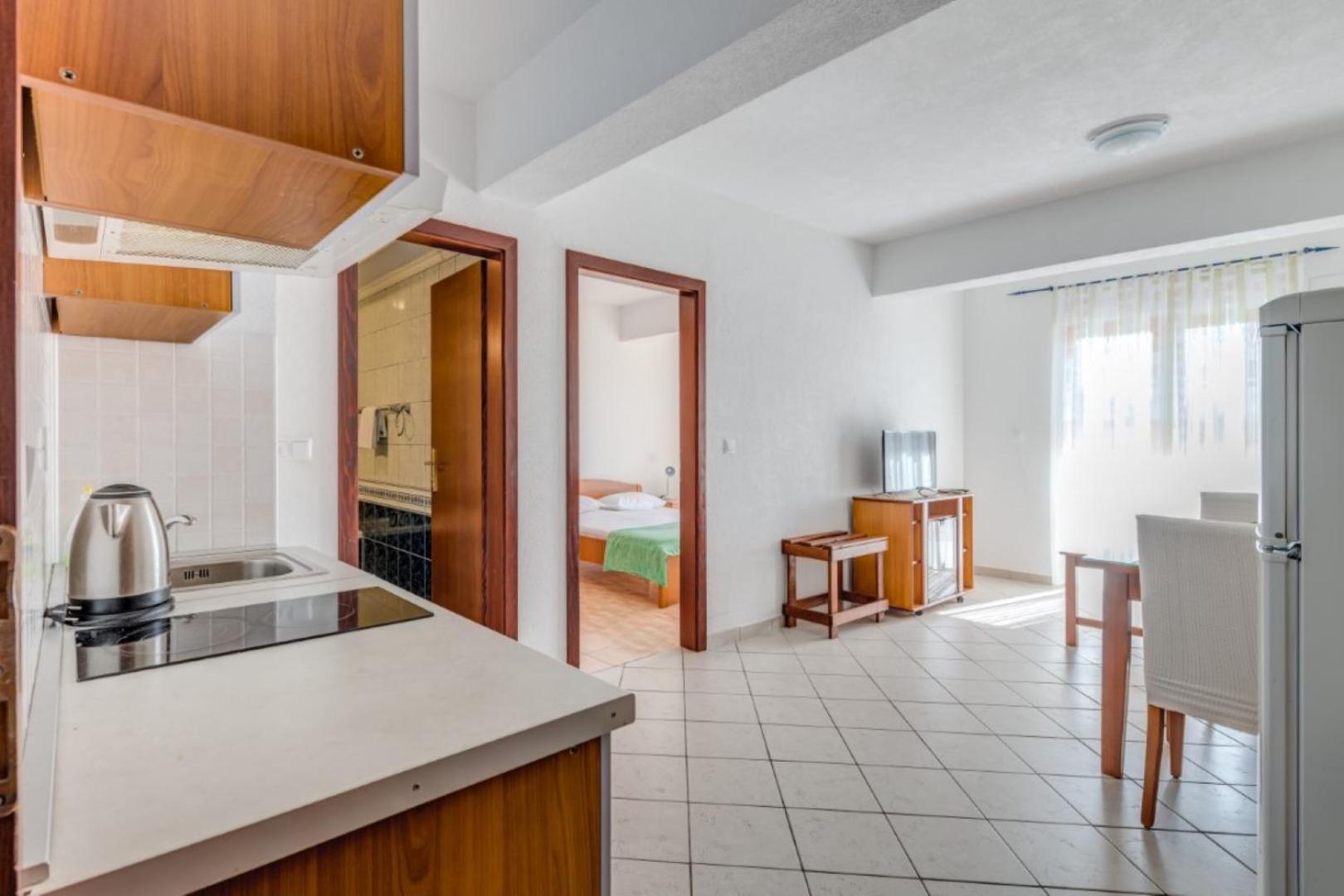 Ruza&Nikolina "1" Apartmani - Baška Voda Esterno foto