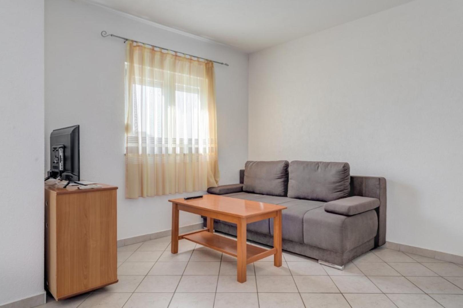 Ruza&Nikolina "1" Apartmani - Baška Voda Esterno foto