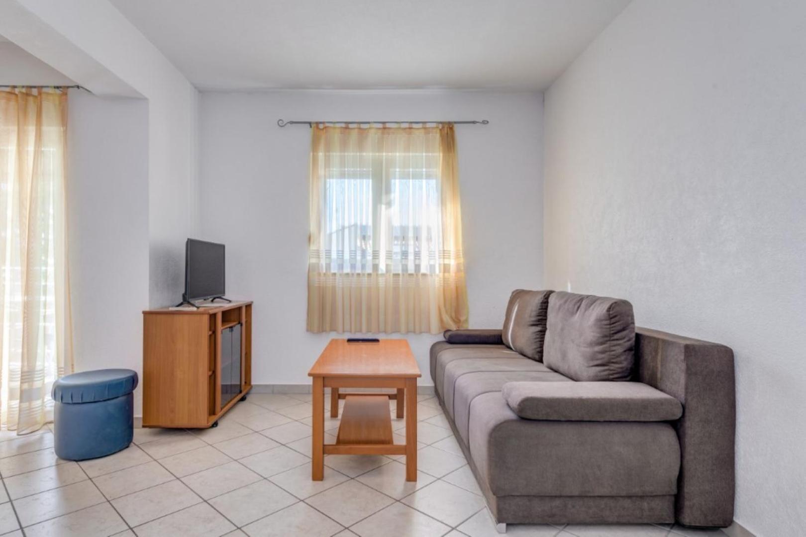 Ruza&Nikolina "1" Apartmani - Baška Voda Esterno foto